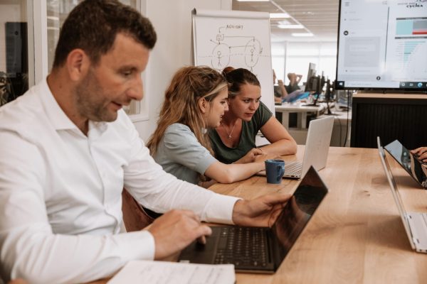 Samenwerken In Summa - Handjes uit de mouwen