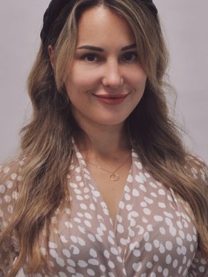 Alina Lysak (Sales, Inv.) Alina Lysak (Sales, Inv.)
